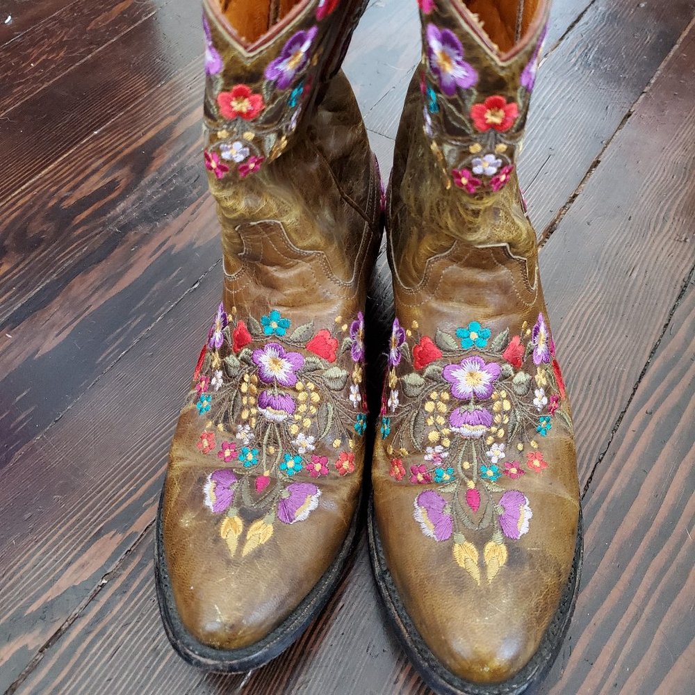 Old Gringo Sora Brass Embroidered Cowgirl Boots/Size 8